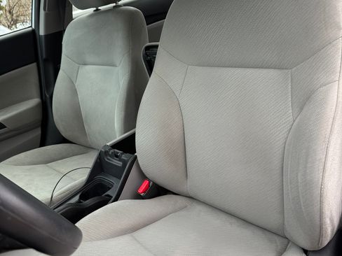 Used 2013 Honda Civic LX image 16