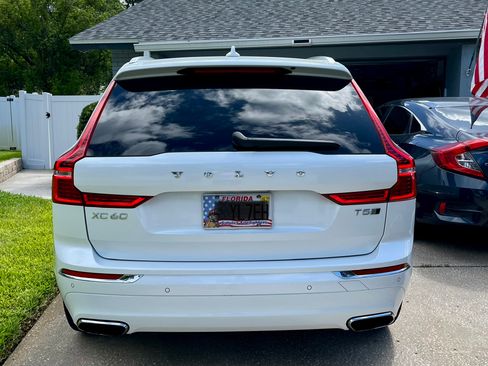 Used 2020 Volvo XC60 T5 Inscription w/ Protection Package Premier AWD/4WD image 8