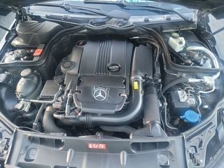 Used 2013 Mercedes-Benz C 250 Coupe image 21