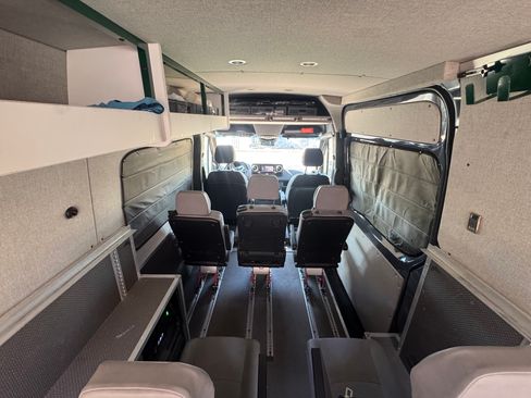 Used 2020 Mercedes-Benz Sprinter 2500 image 11