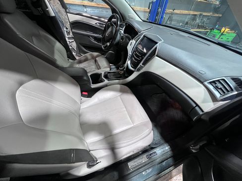 Used 2014 Cadillac SRX Performance w/ Driver Awareness Package FWD image 10