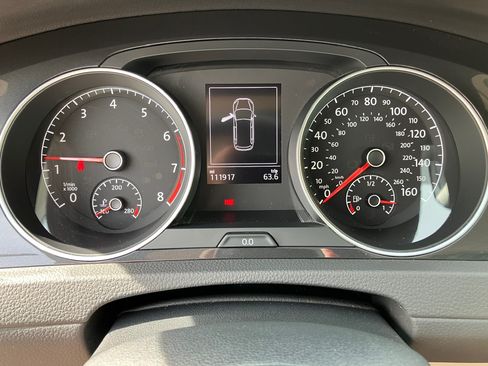 Used 2019 Volkswagen Golf Alltrack SE AWD/4WD image 16