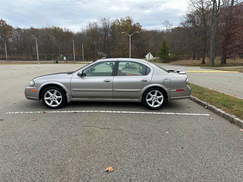 Used 2002 Nissan Maxima SE image 10