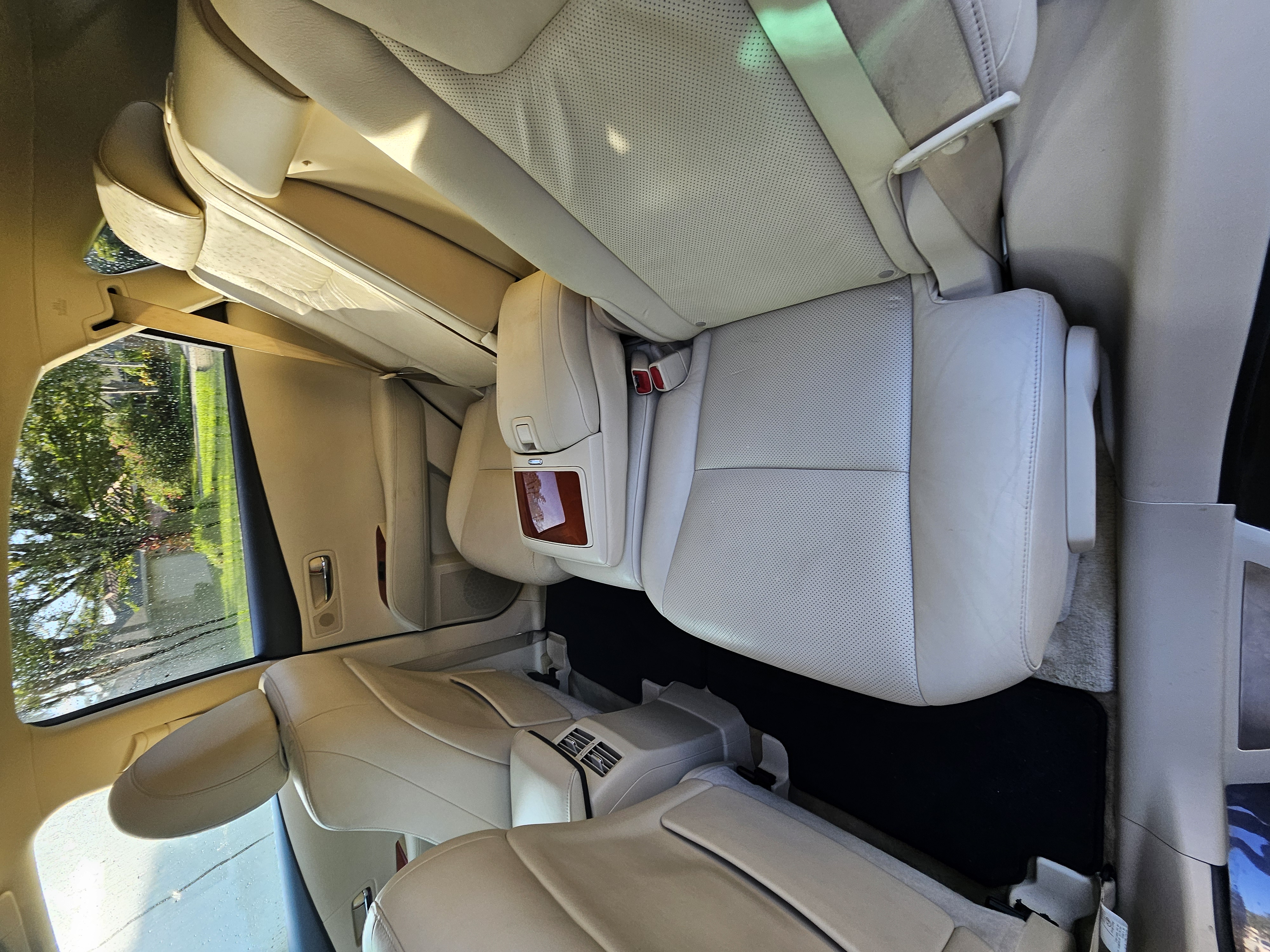 Used 2010 Lexus RX 450h 2WD image 10