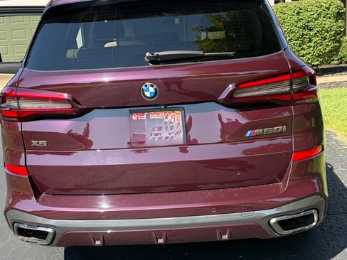 Used 2021 BMW X5 M50i w/ Executive Package AWD/4WD image 2