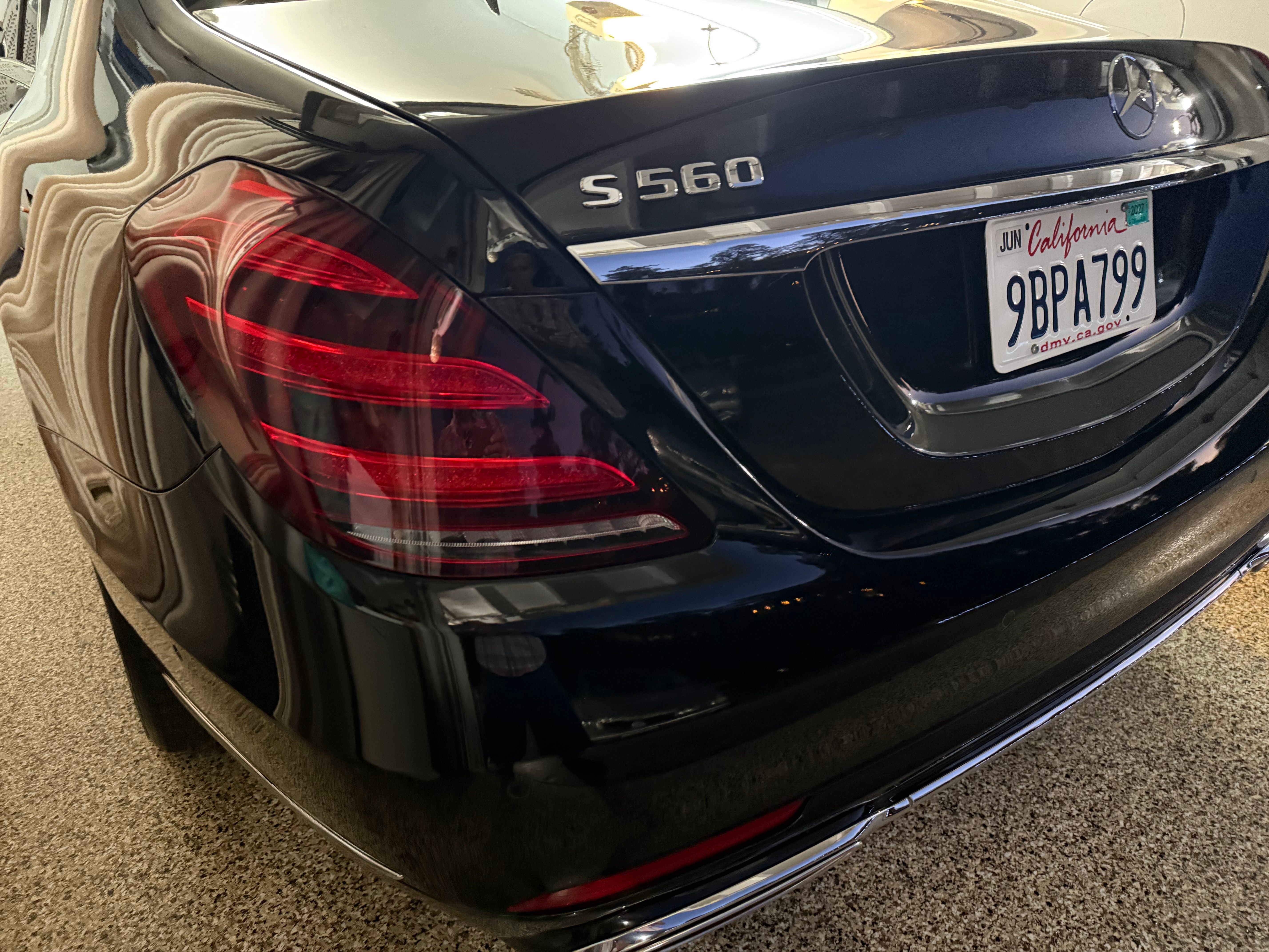 Used 2019 Mercedes-Benz S 560 Sedan image 25
