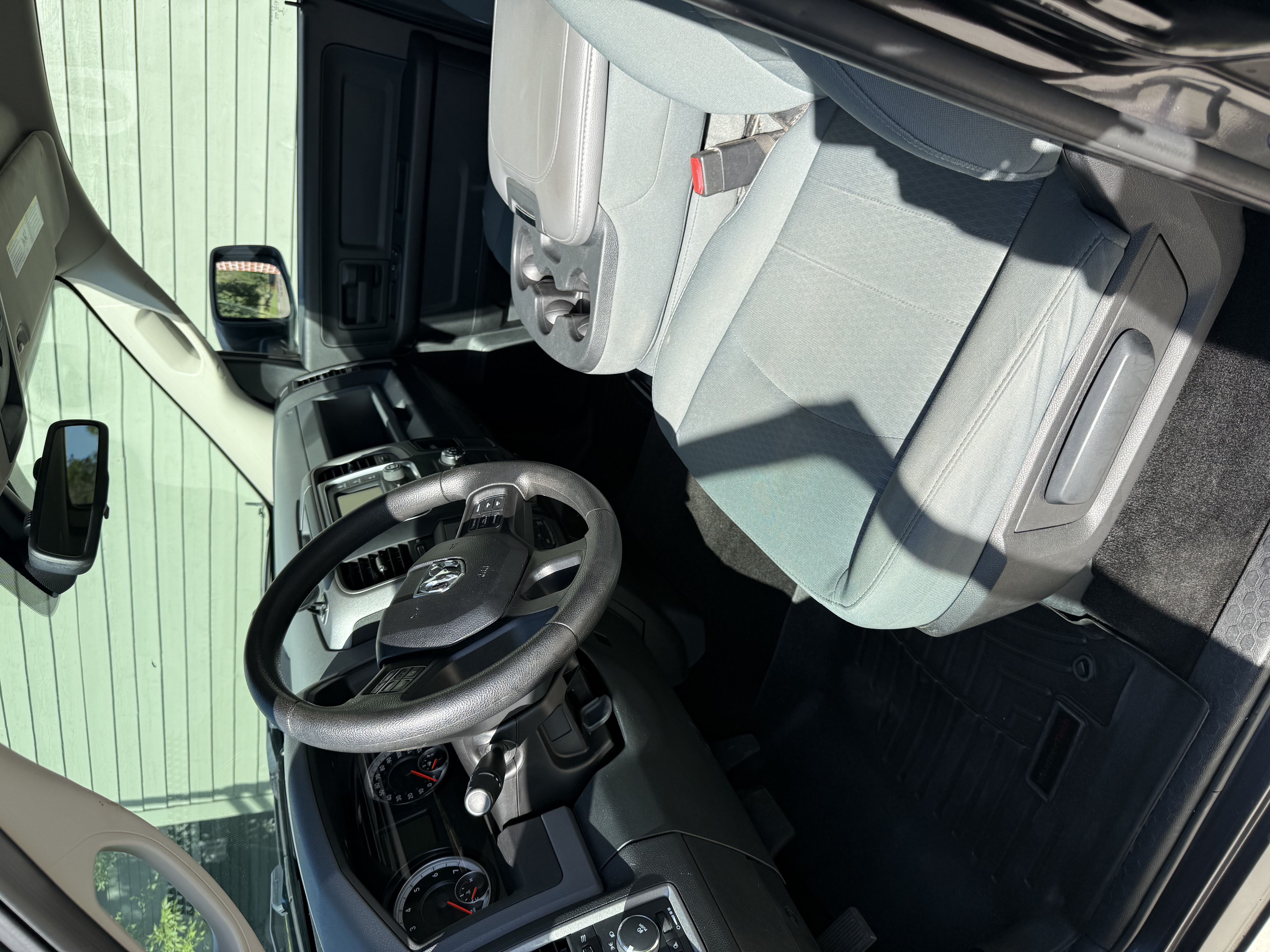 Used 2015 RAM 1500 Express AWD/4WD image 11
