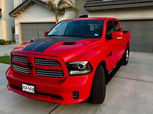 Used 2016 RAM 1500 Sport w/ Comfort Group image 2