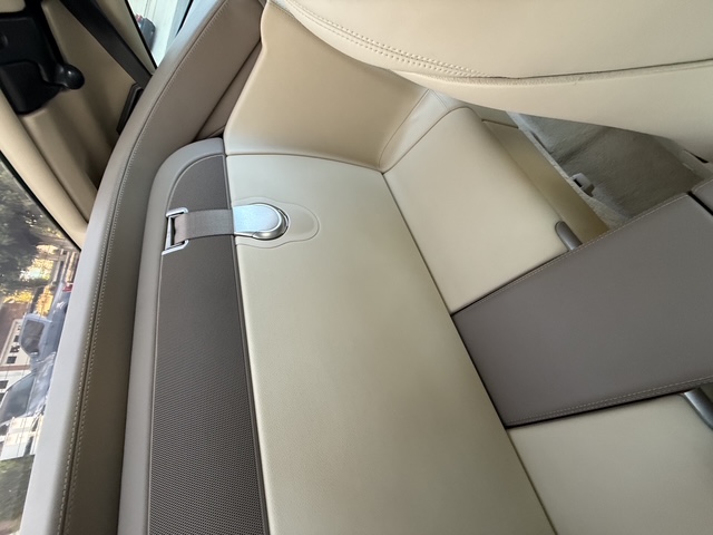 Used 2009 Mercedes-Benz SL 550 image 22