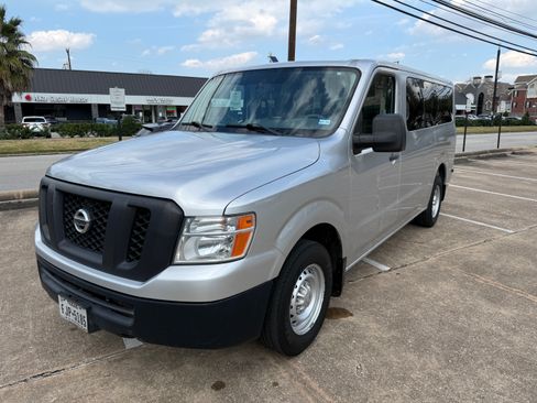 Used 2014 Nissan NV 3500 S w/ Power Basic Package image 4