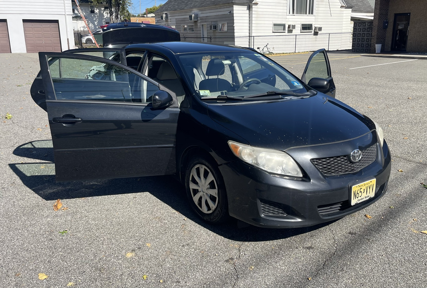 Used 2010 Toyota Corolla FWD image 1