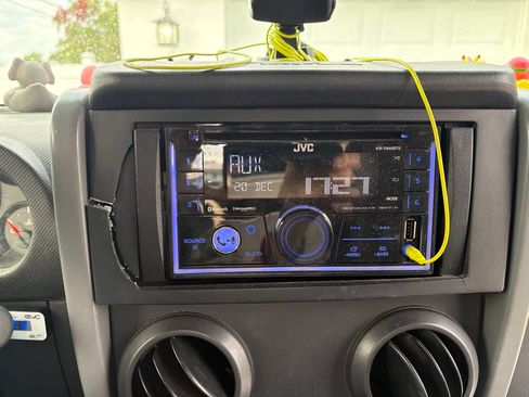 Used 2007 Jeep Wrangler X image 12