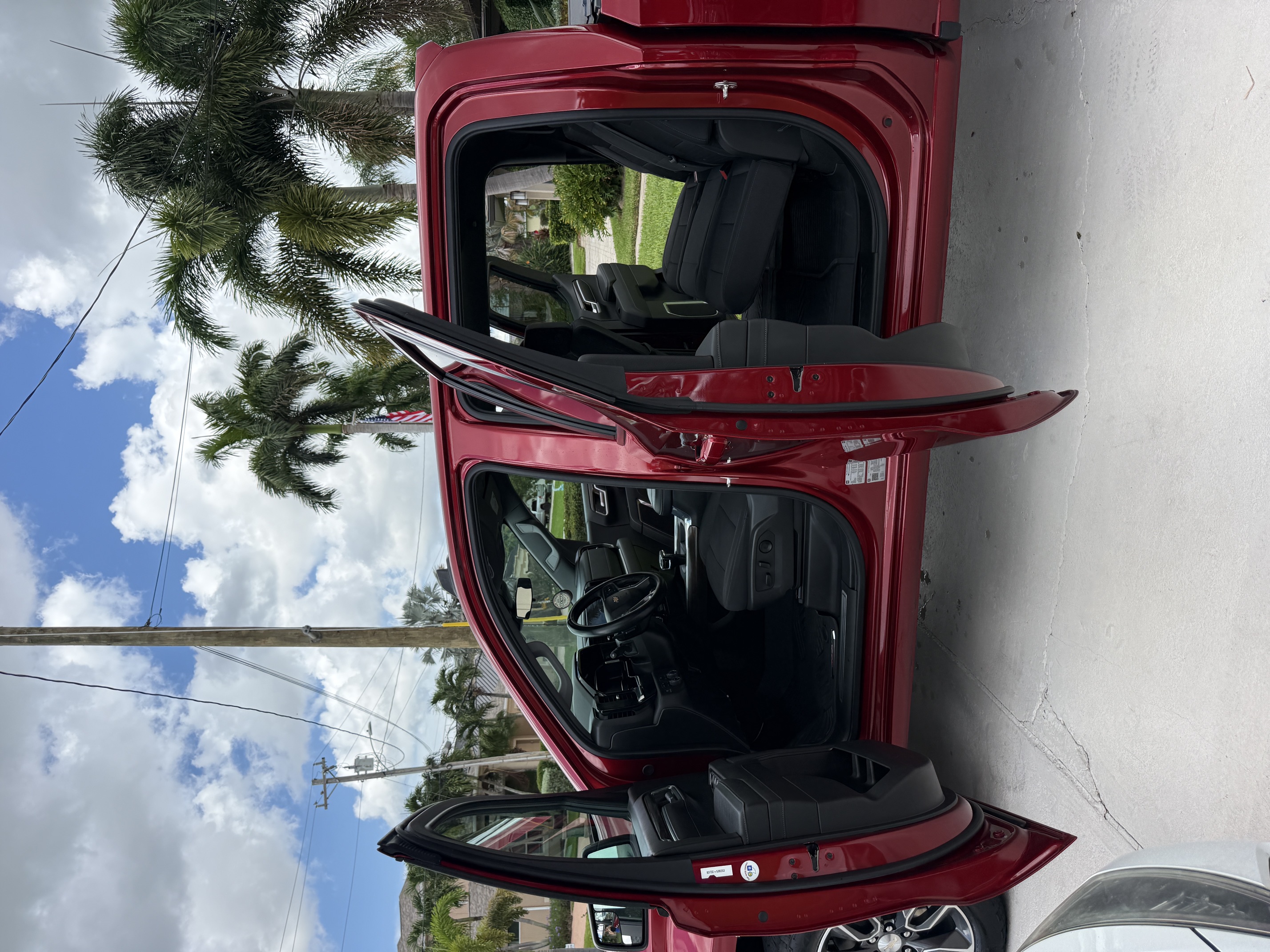 Used 2024 Chevrolet Silverado 1500 LT AWD/4WD image 19