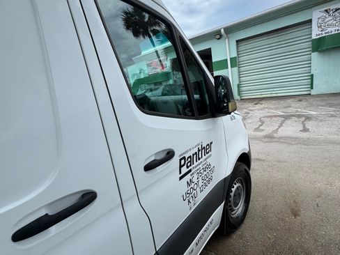 Used 2021 Mercedes-Benz Sprinter 2500 image 5
