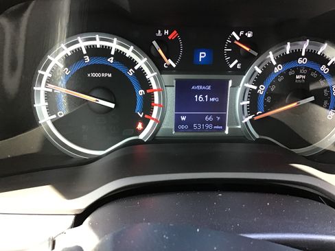 Used 2016 Toyota 4Runner SR5 image 15