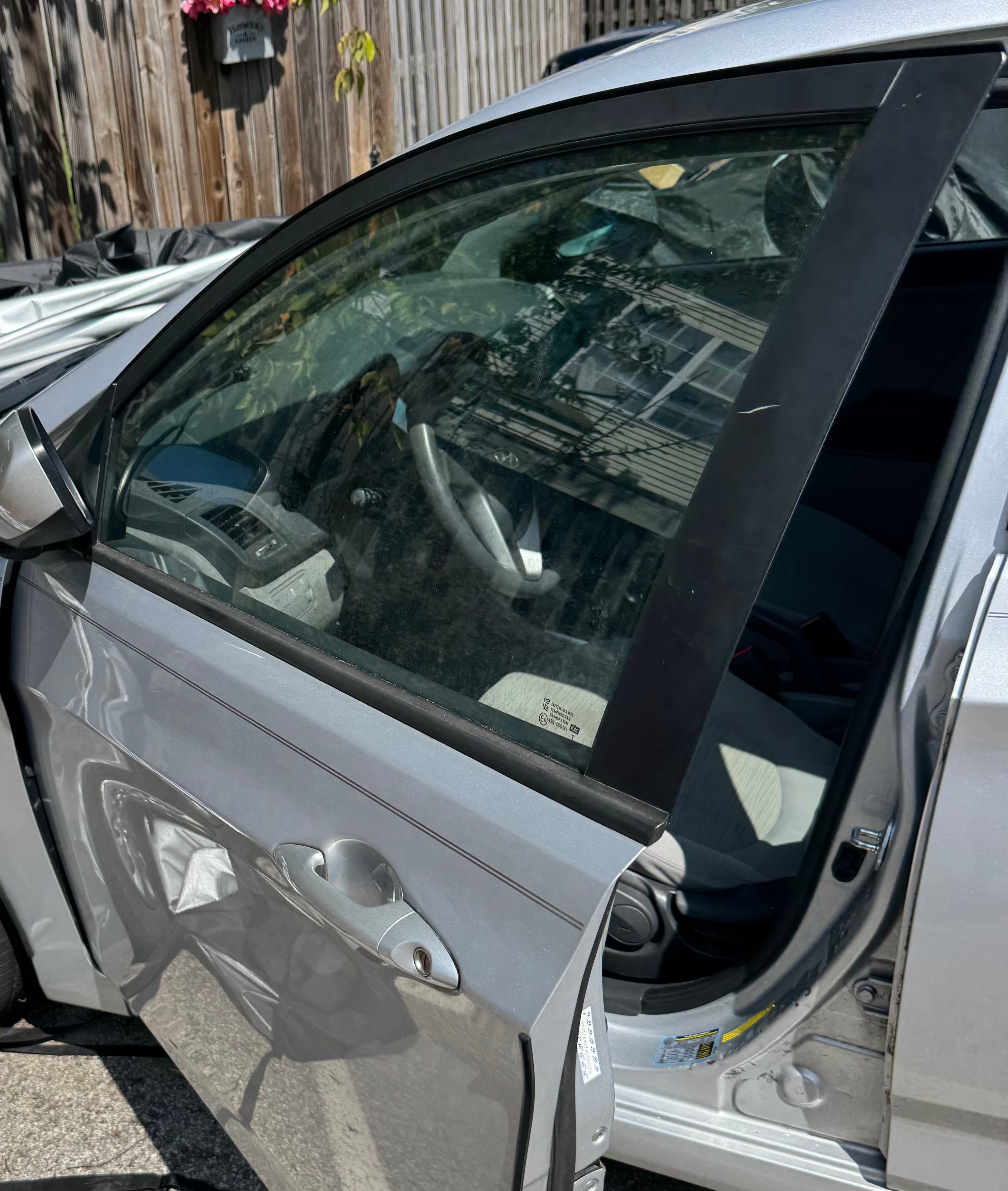 Used 2017 Hyundai Accent SE FWD image 6