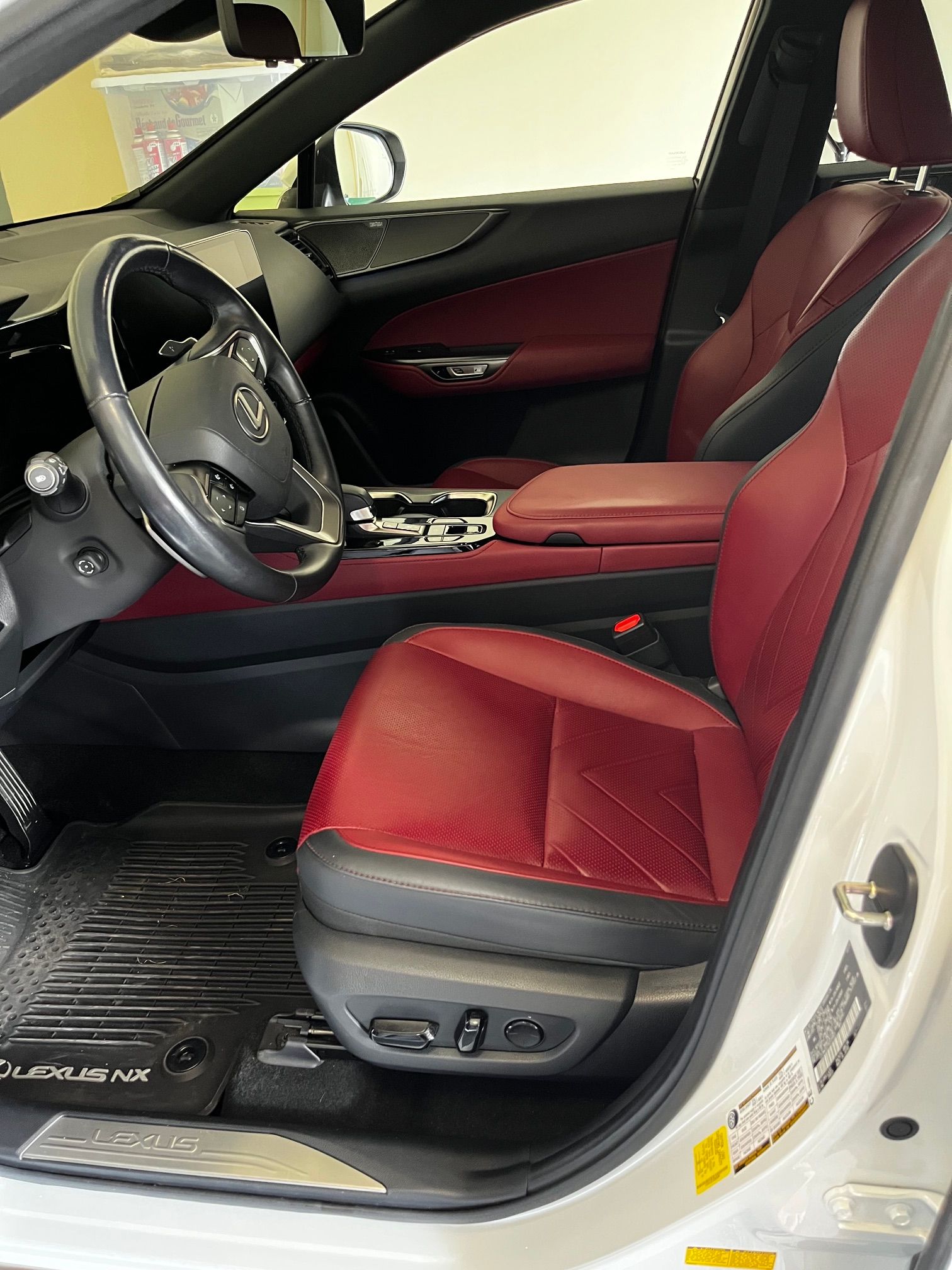 Used 2024 Lexus NX 350h AWD w/ Vision Package image 12