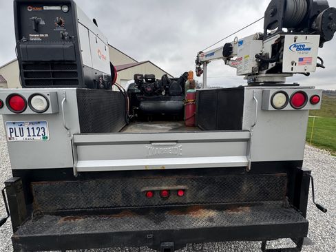 Used 2012 Ford F450 XL w/ Trailer Tow Pkg image 4