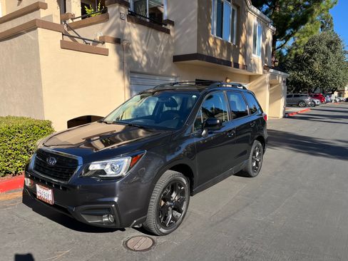Used 2018 Subaru Forester 2.5i Premium w/ Popular Package #2A AWD/4WD image 27