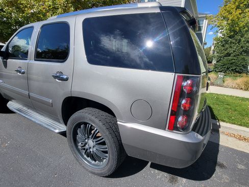 Used 2012 GMC Yukon Denali image 6