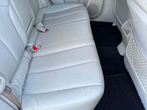 Used 2011 Subaru Outback 2.5i Limited w/ PWR Moonroof Pkg image 12