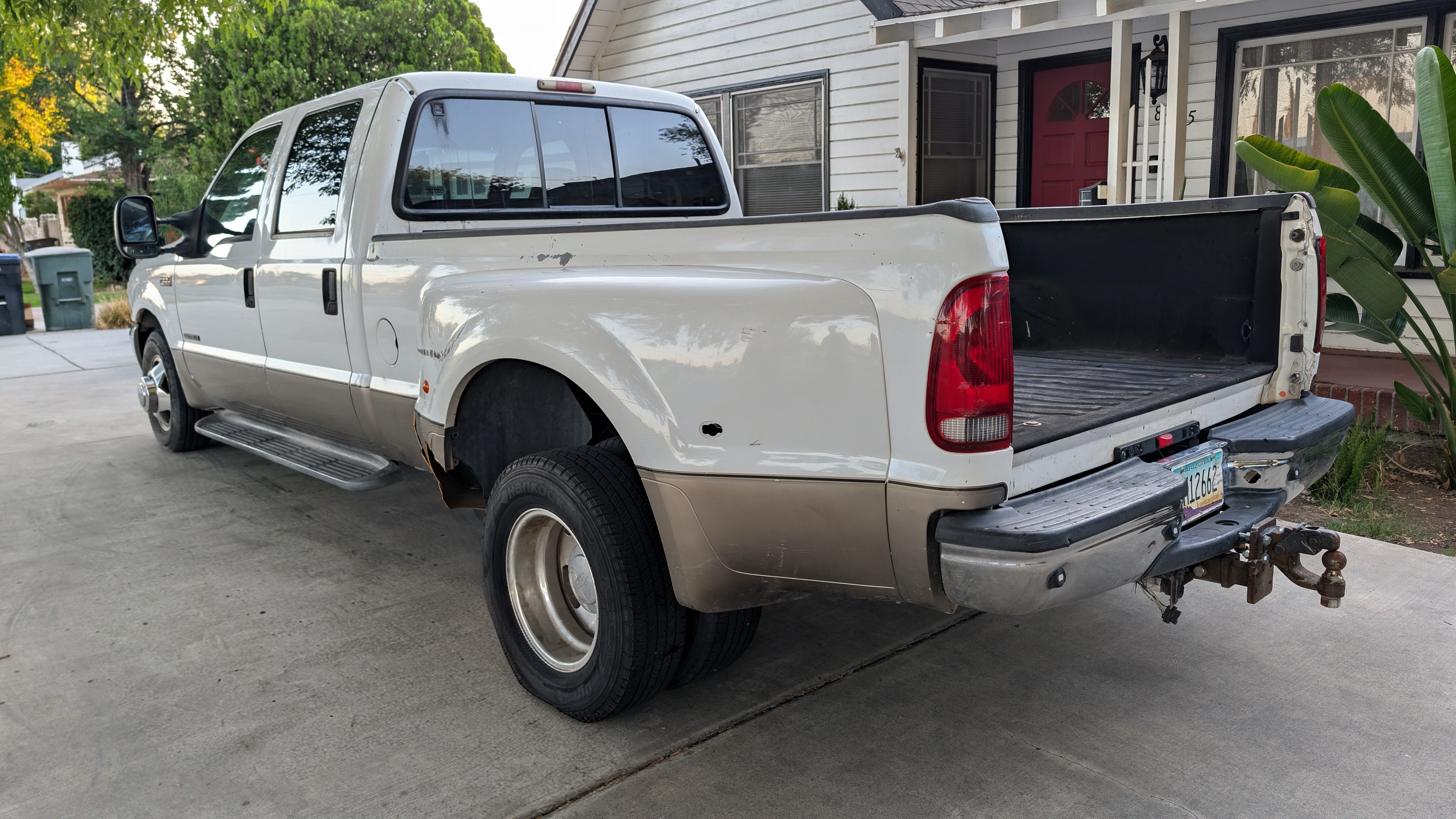 Used 2003 Ford F350 Lariat RWD image 5