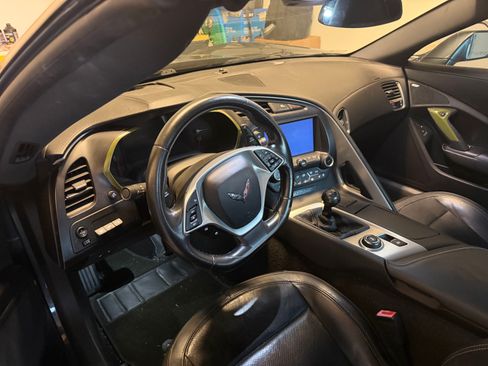 Used 2017 Chevrolet Corvette Stingray Coupe w/ 2LT Preferred Equipment Group image 15