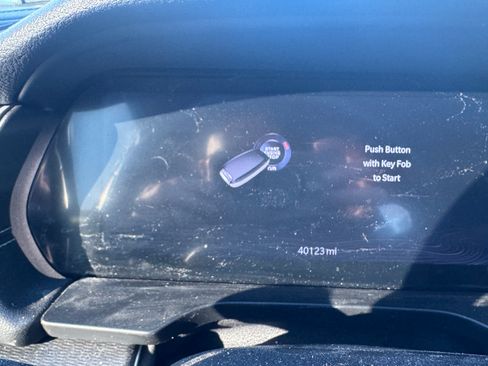 Used 2023 Jeep Grand Cherokee L Laredo image 10