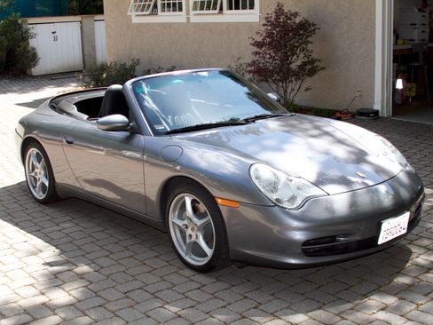 Used 2002 Porsche 911 Carrera 4 AWD/4WD image 8