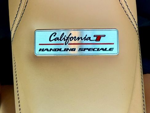 Used 2017 Ferrari California T image 14