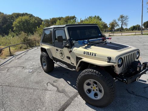 Used 2006 Jeep Wrangler Unlimited image 2
