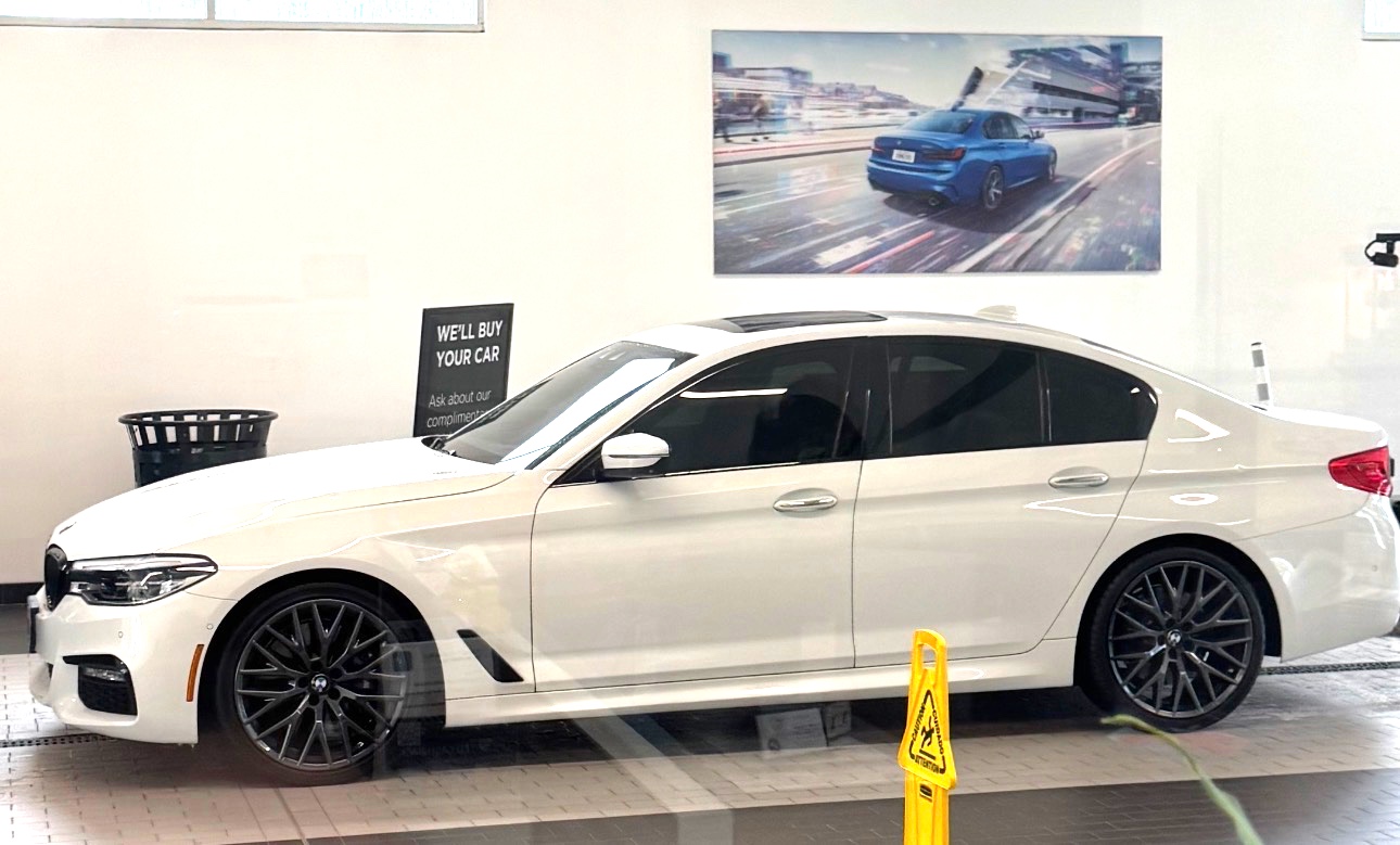 Used 2017 BMW 540i RWD image 31