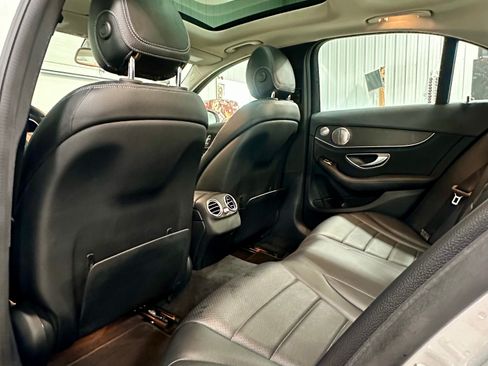 Used 2015 Mercedes-Benz C 300 4MATIC Sedan image 11