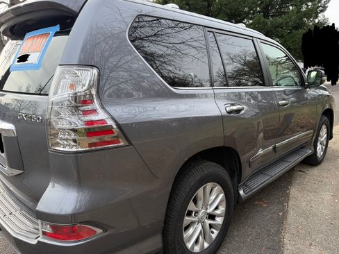 Used 2015 Lexus GX 460 image 6