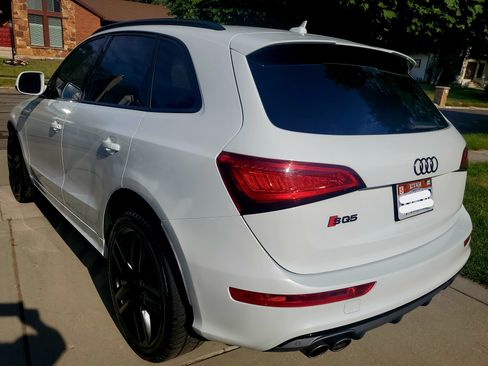 Used 2016 Audi SQ5 Premium Plus w/ Technology Package AWD/4WD image 5