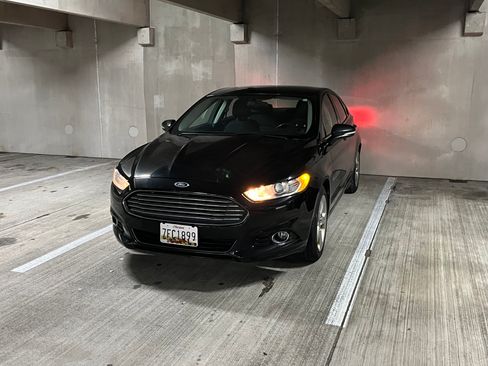 Used 2013 Ford Fusion SE image 31