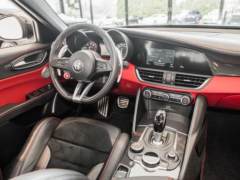 Used 2019 Alfa Romeo Giulia Quadrifoglio w/ Nero Edizione image 4