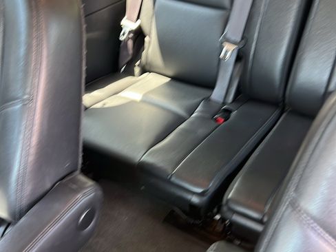 Used 2013 Chevrolet Tahoe LTZ image 2