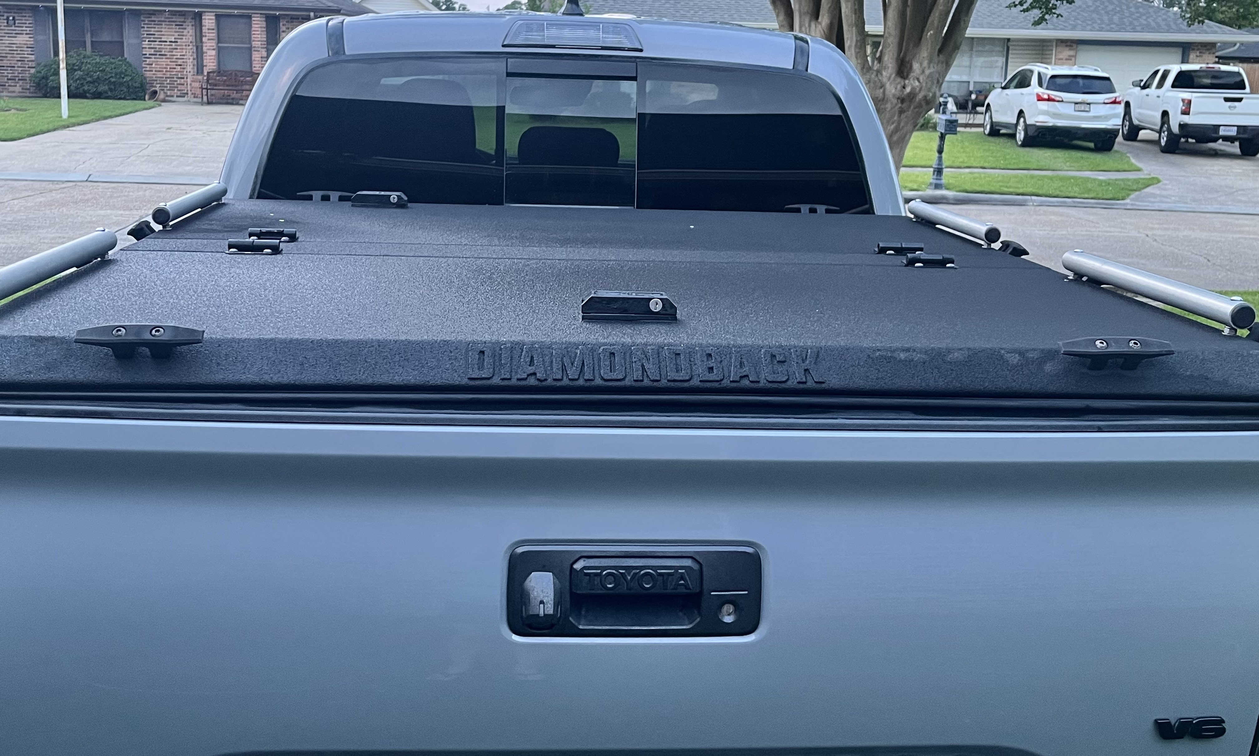 Used 2020 Toyota Tacoma TRD Off-Road AWD/4WD image 6