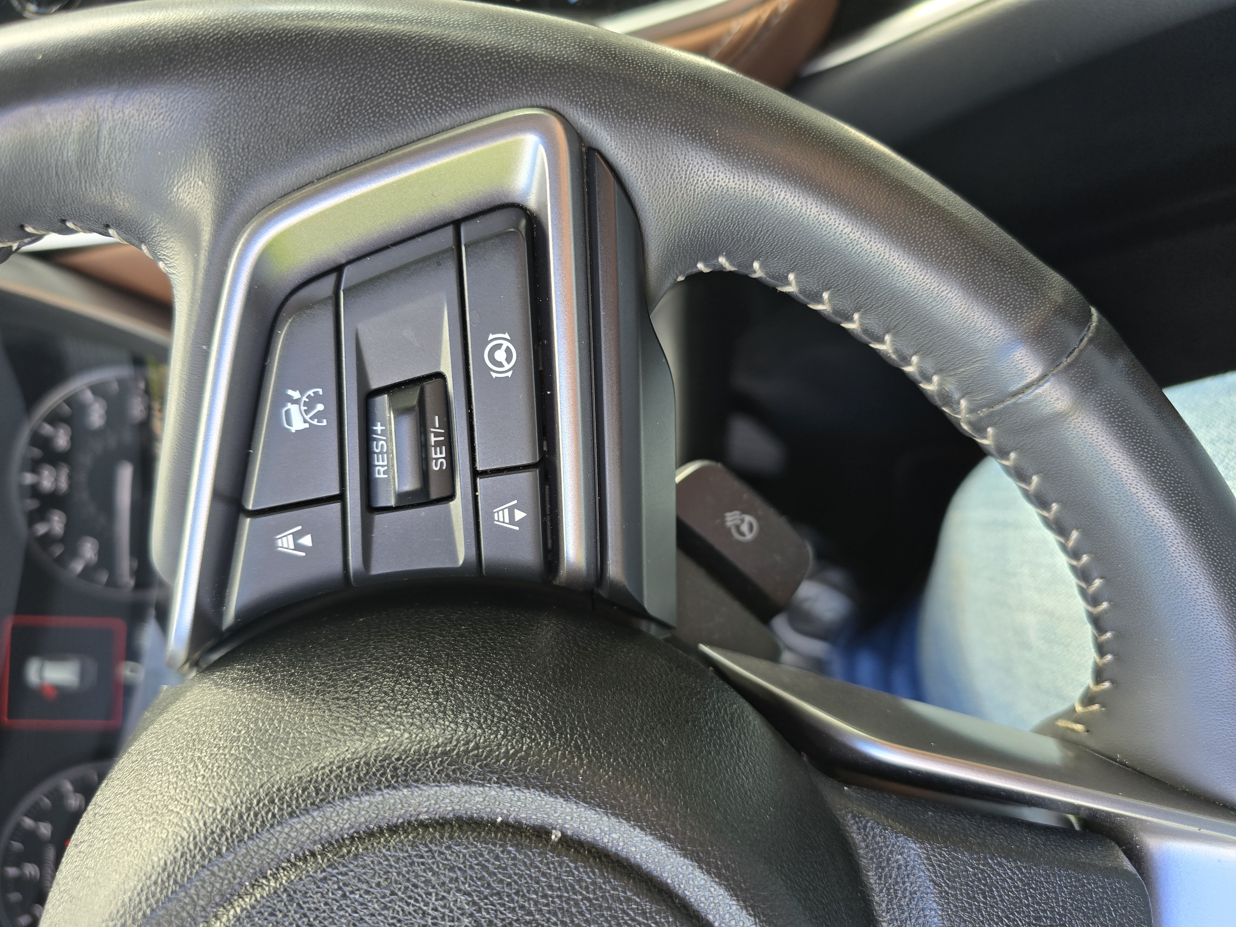 Used 2024 Subaru Outback Touring XT AWD/4WD image 23