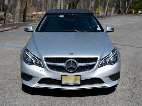 Used 2014 Mercedes-Benz E 350 Cabriolet image 2