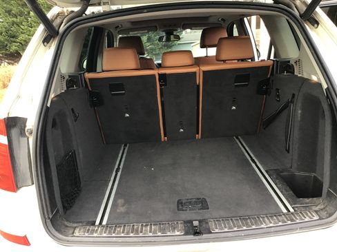 Used 2015 BMW X3 xDrive28d image 9