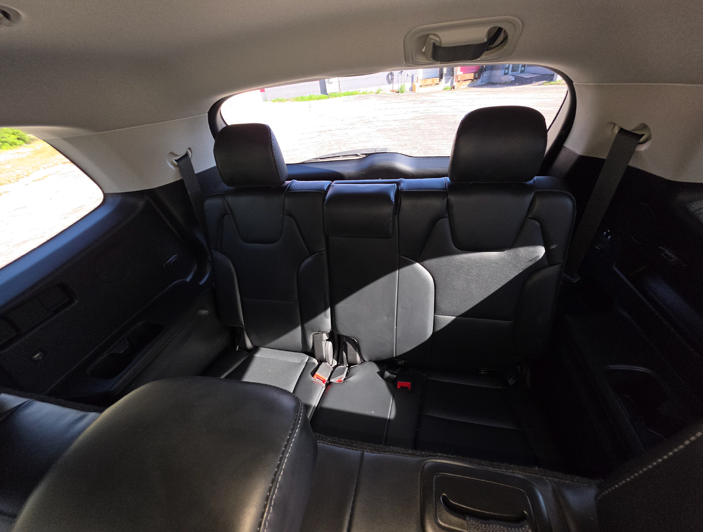 Used 2020 Kia Telluride LX FWD image 29