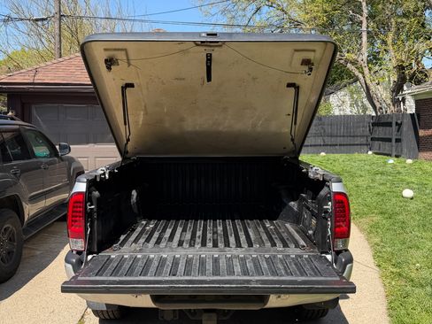Used 2007 Toyota Tacoma 4x4 Double Cab image 8