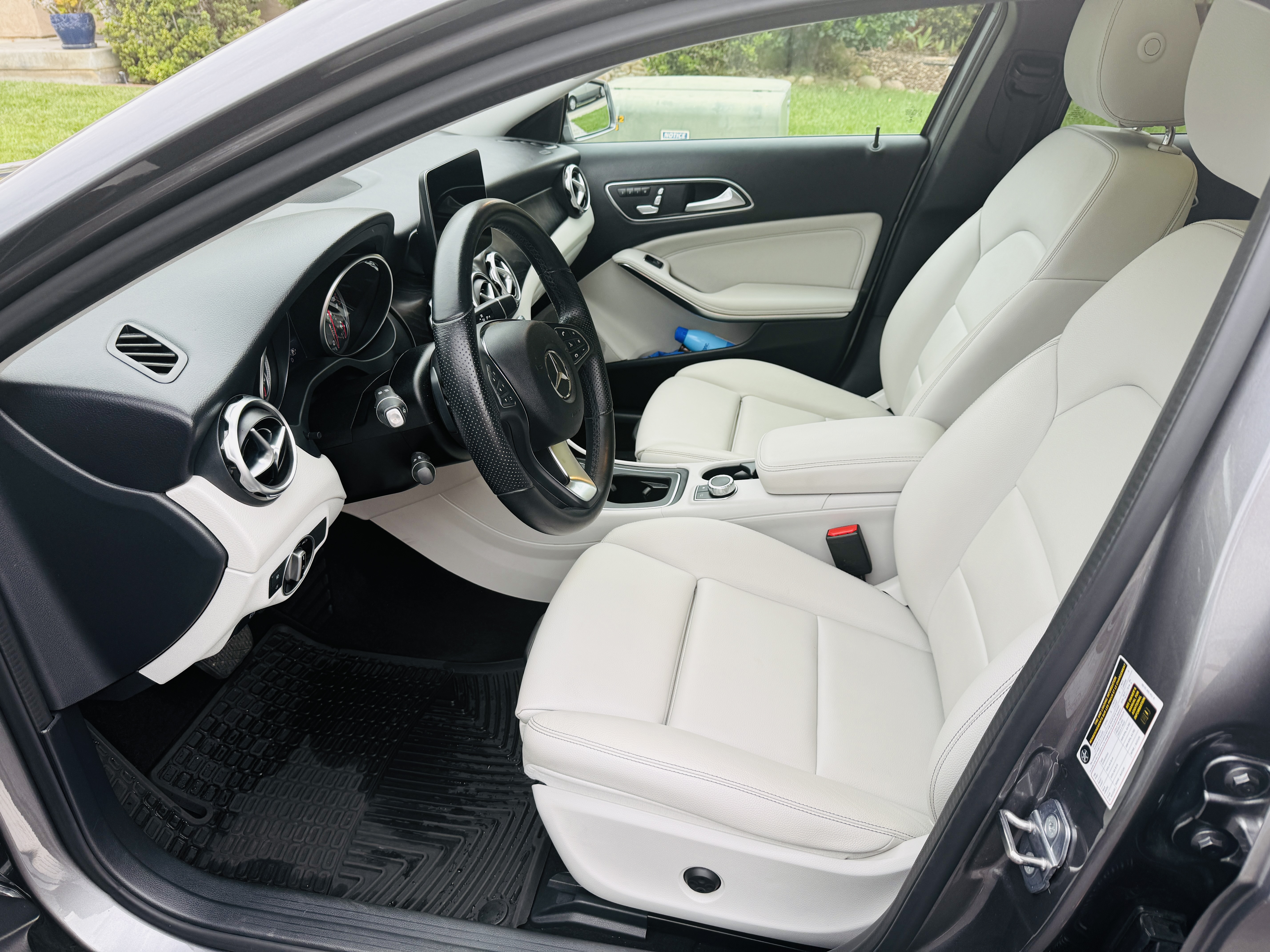 Used 2020 Mercedes-Benz GLA 250 image 12