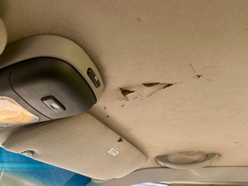 Used 1995 Ford Explorer 4WD 4-Door image 8