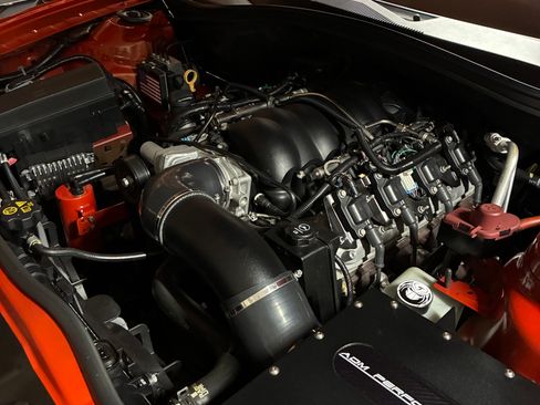 Used 2012 Chevrolet Camaro SS w/ RS Package image 2