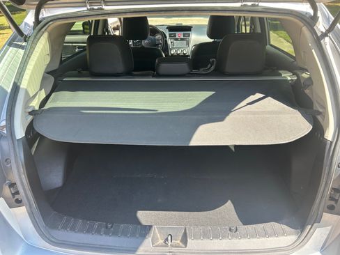 Used 2012 Subaru Impreza 2.0i Limited image 12