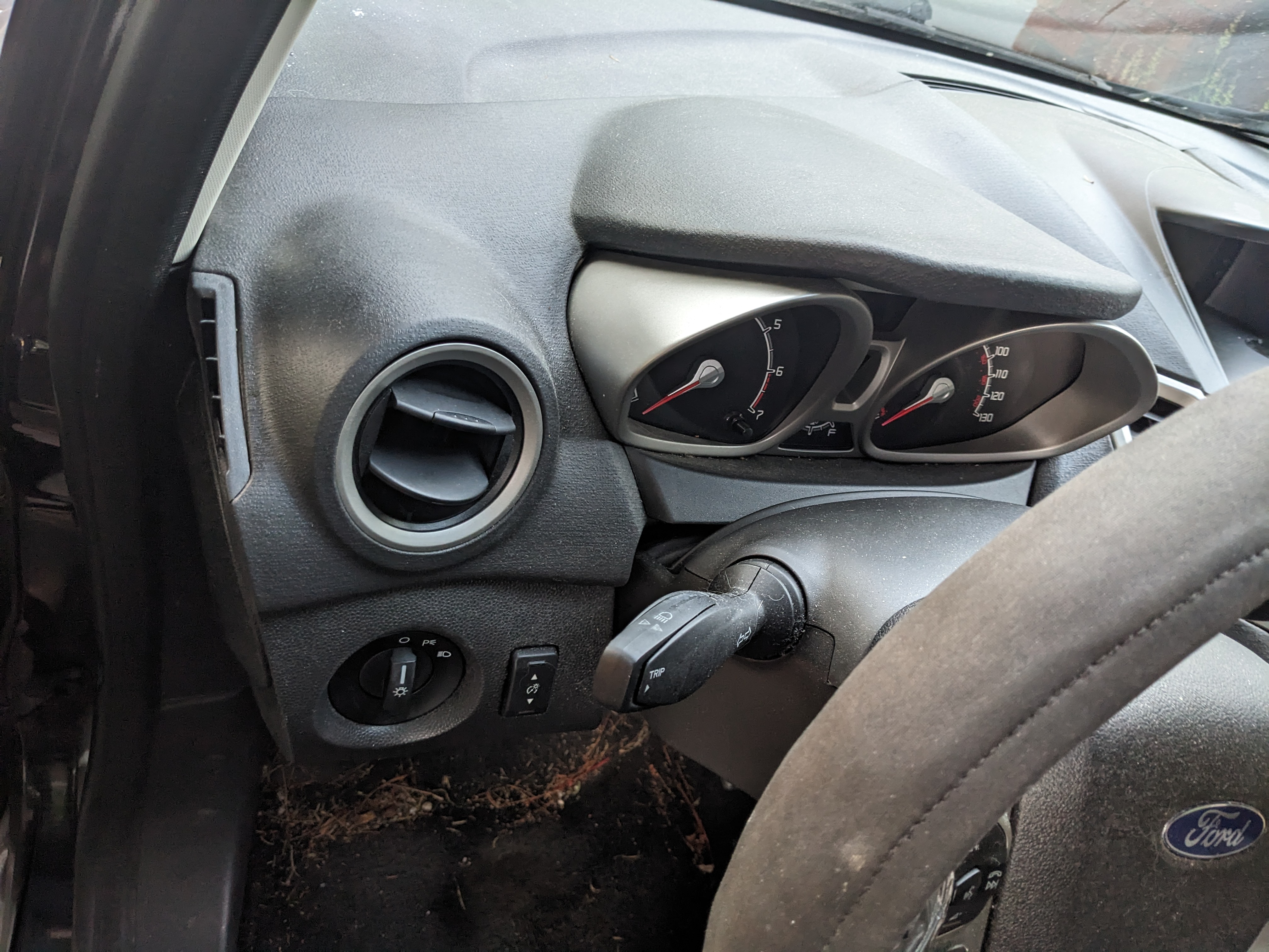 Used 2013 Ford Fiesta SE FWD image 15