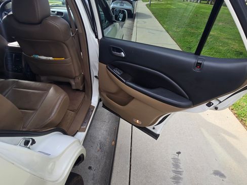 Used 2006 Acura MDX Touring image 23